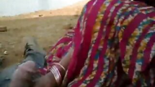 نوجوان busty brunett ...
